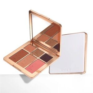 EVER OUT THE DOOR Cheek & Eye Palette Shade Bold & Brave